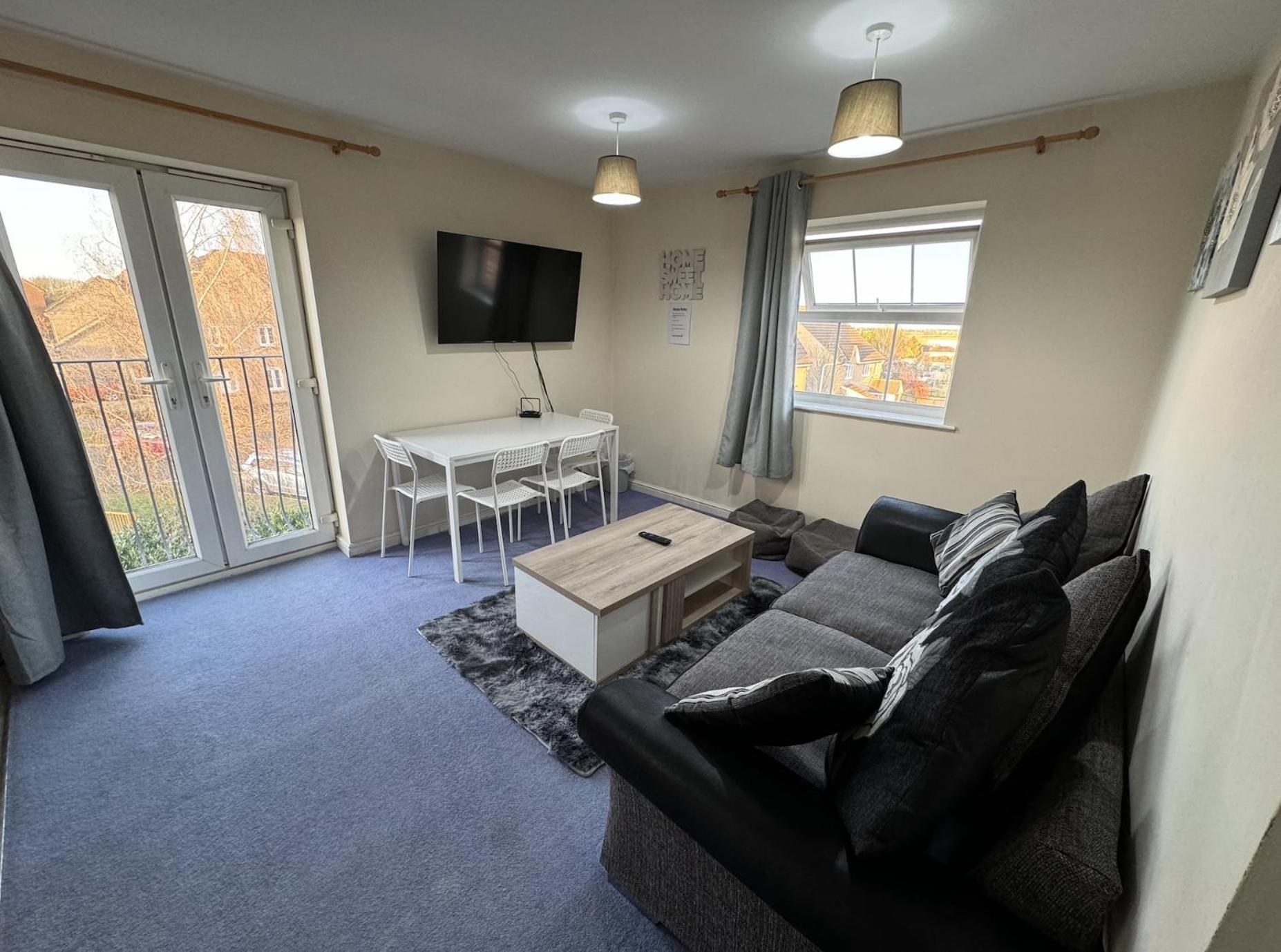 Apartmán Modern Penthouse Wellingborough Exteriér fotografie